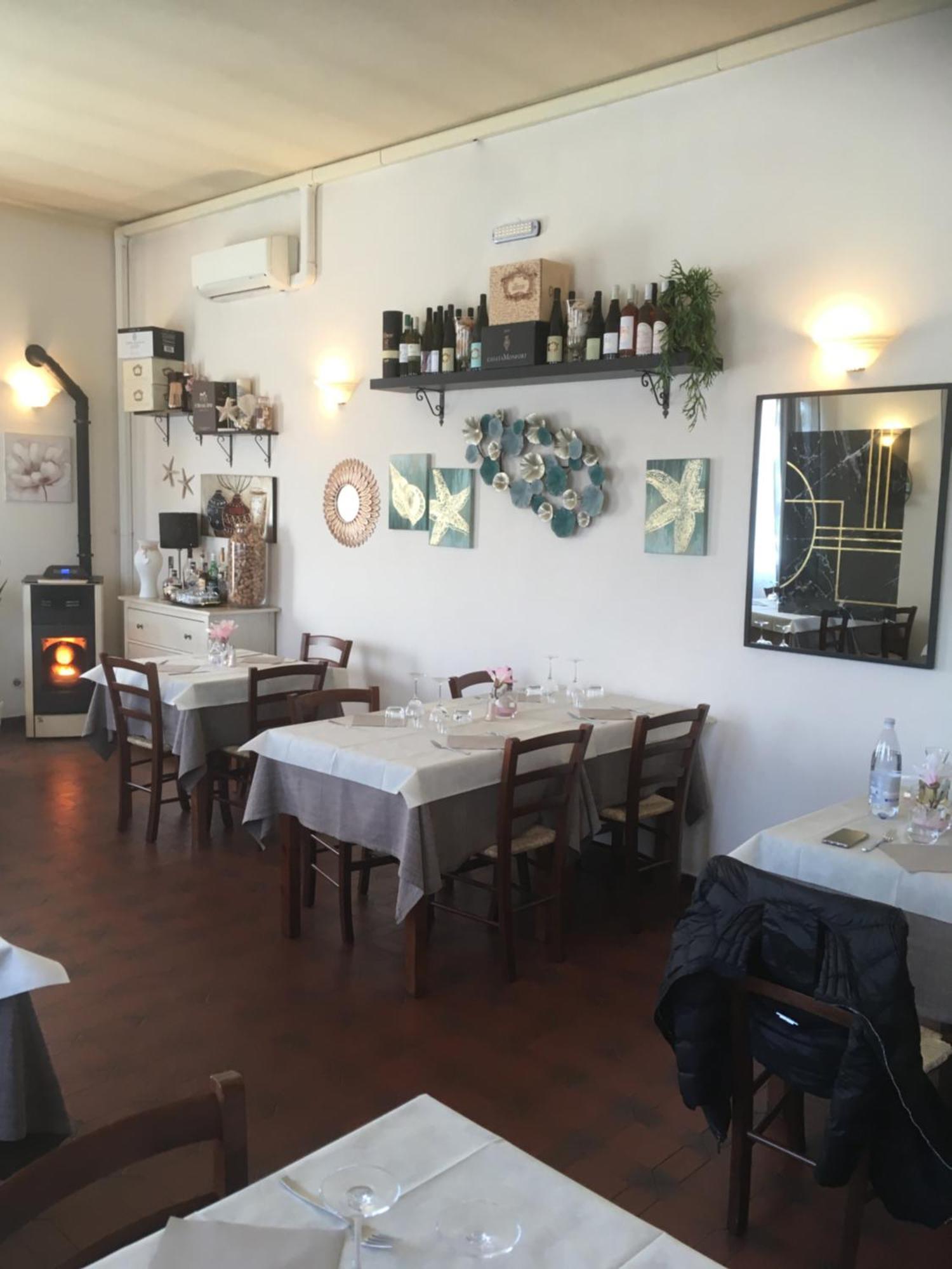 Il Ciambellino Hotel Santo Stefano di Magra Eksteriør billede