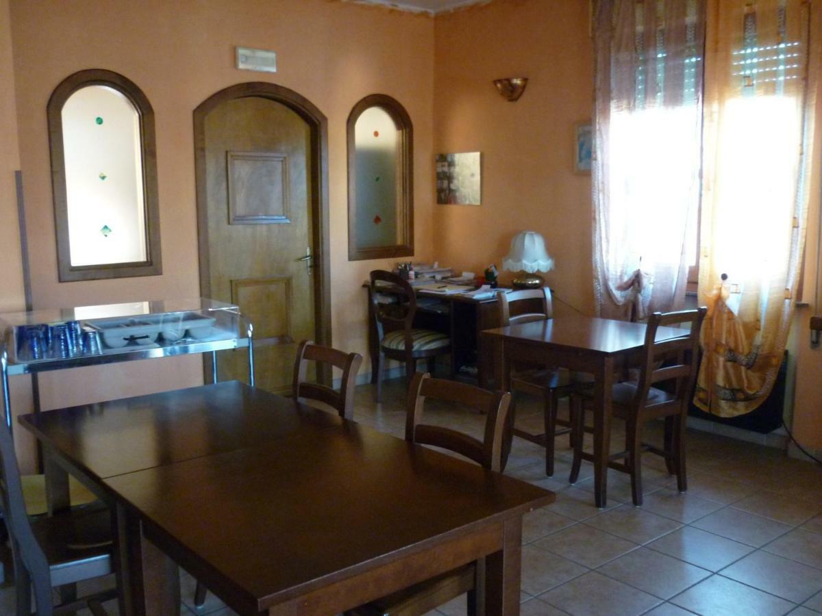 Il Ciambellino Hotel Santo Stefano di Magra Eksteriør billede