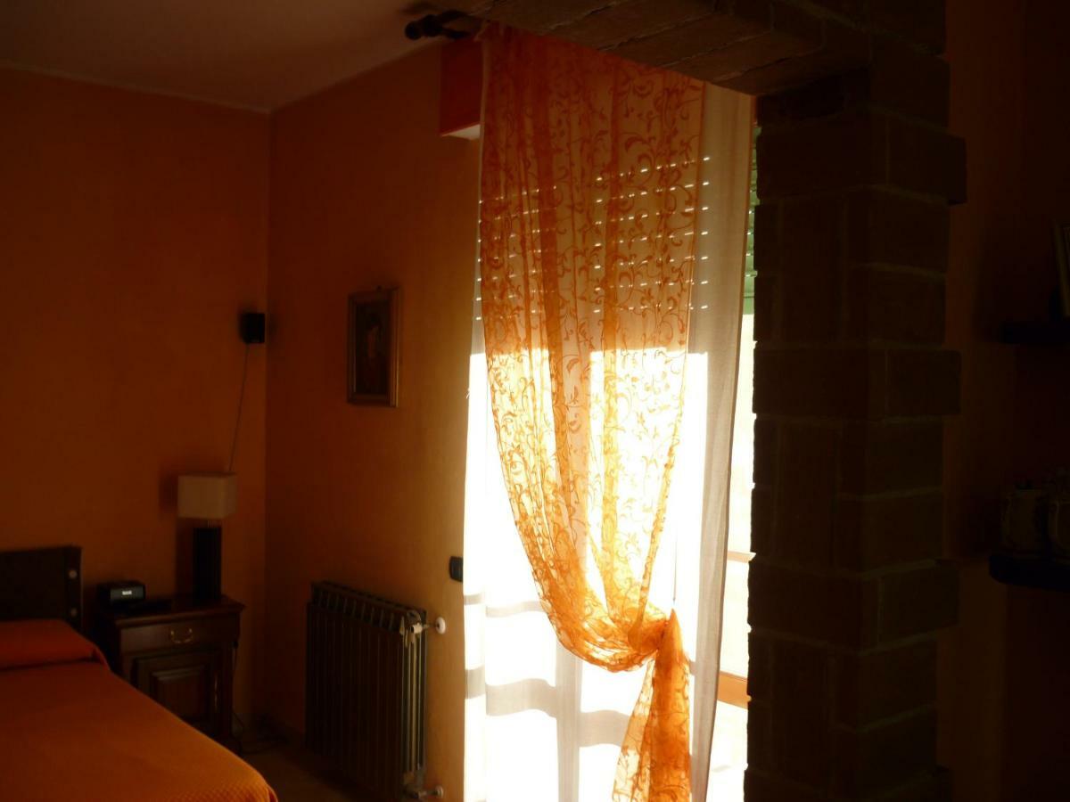 Il Ciambellino Hotel Santo Stefano di Magra Eksteriør billede