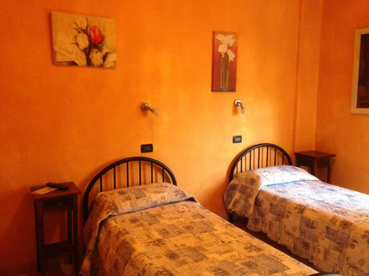 Il Ciambellino Hotel Santo Stefano di Magra Eksteriør billede